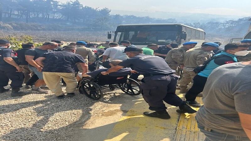 Çanakkale Yanıyor, Dayanışma İçindeyiz