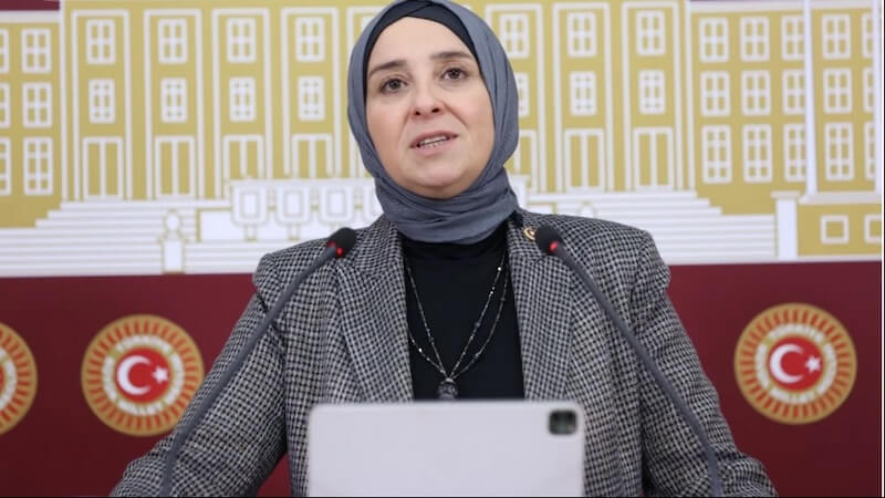 Kadın Emeği Görünmez Hâle Geliyor!