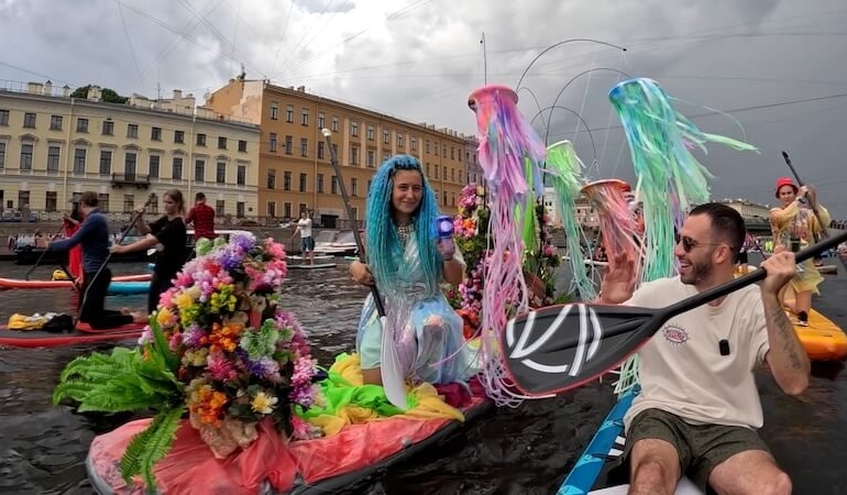 Kuralsız Sokaklar Irak, Rusya ve Bolivya’yı Ekrana Taşıyor!