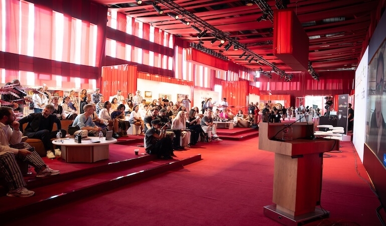 Contemporary Istanbul 20. Yılında 54.320 Sanatseveri Ağırladı