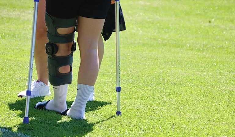 Diz Proteziyle Ağrısız Yürümek
