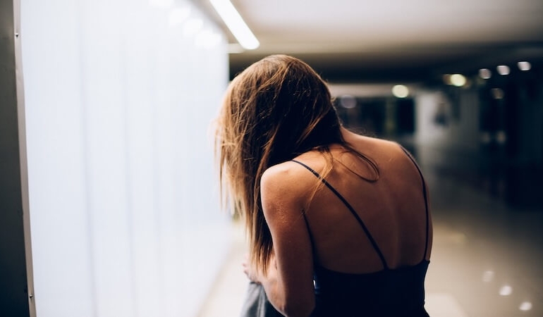 Omuz Ağrıları ve Modern Yaşamın Görünmeyen Tehdidi